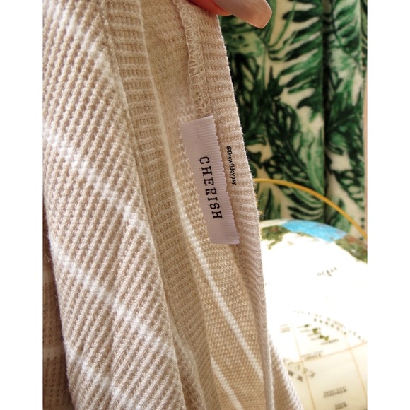 Ultra soft neutral autumn tank top π - Picture 3 of 4